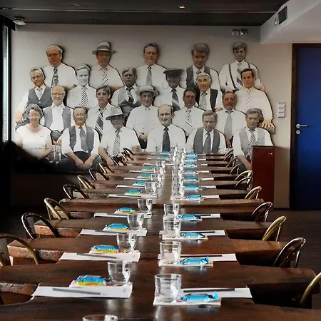L\'Ermitage Hôtel Cuisine-À-Manger 