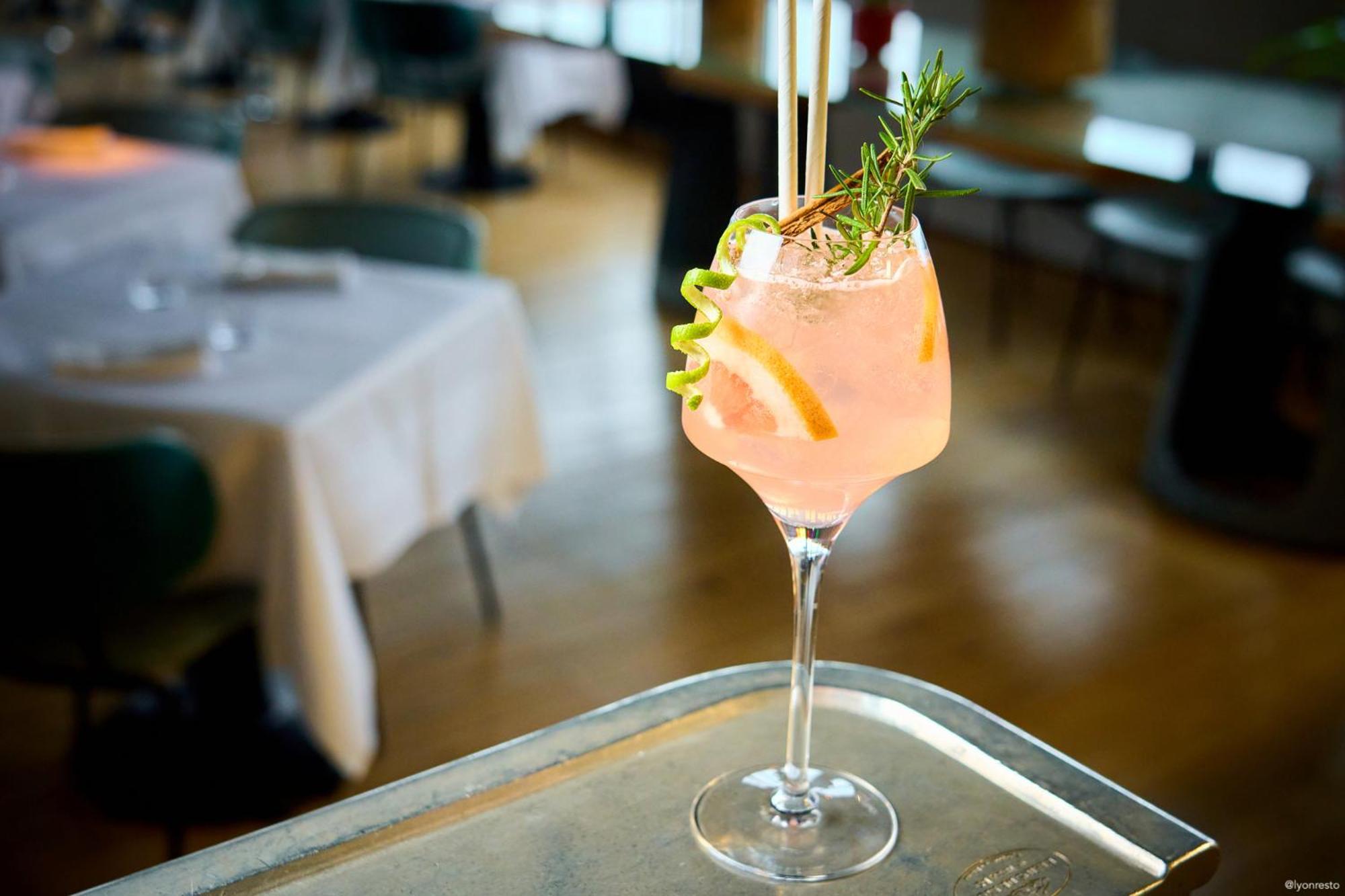 L'ermitage Cuisine-a-manger Hotel 4*